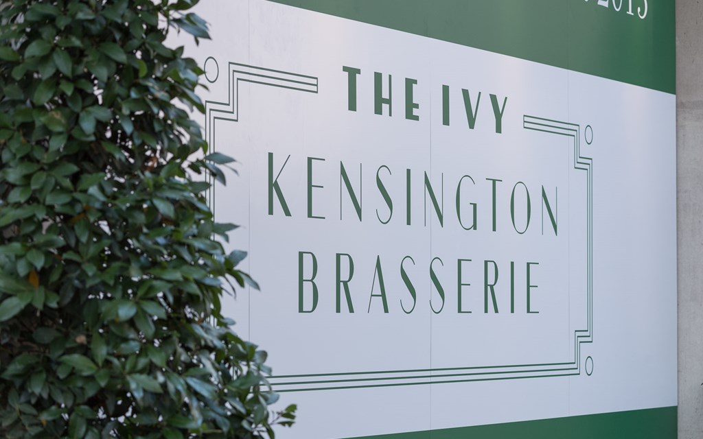 Restaurants - Carousel -The Ivy Sign